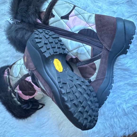 🎀Host Pick🎀EUC Coach Vibram Quilted Boots With Fur/Brown/Green/Pink Size 6 - Picture 10 of 10